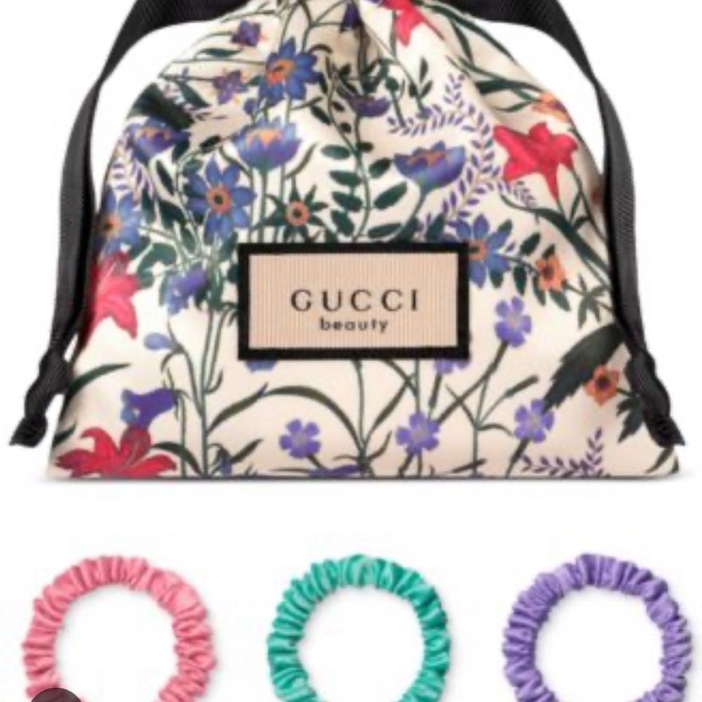 Gwp Gucci Floral Drawstring Bag with 3 scrunchie Multicolor